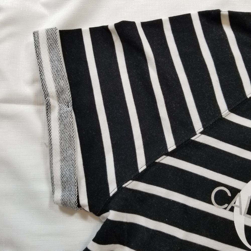 NEW Calvin Klein Monogram Logo Short Sleev… - Picture 5 of 9